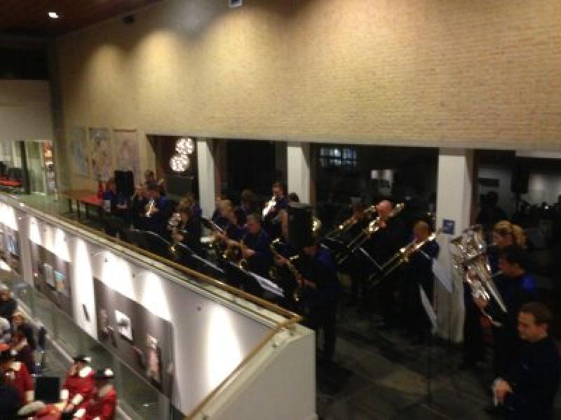 PUUR Poporkest zet 2017 goed in op nieuwjaarsreceptie van gemeente